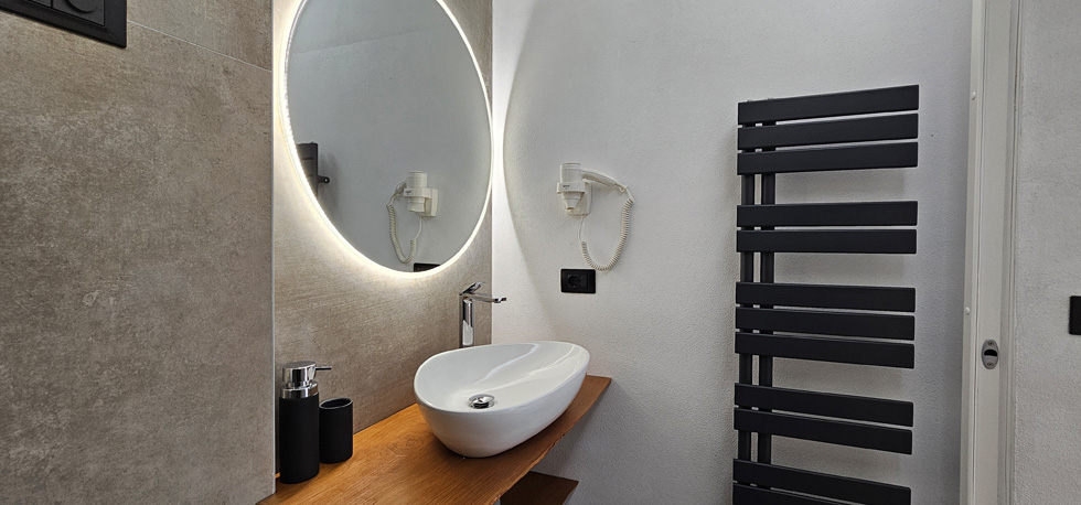 ferienhaus-gardasee-malcesine-mit-pool-app06-2024-