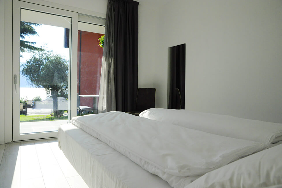 ferienwohnung-malcesine-gardasee-mit-pool-app11-